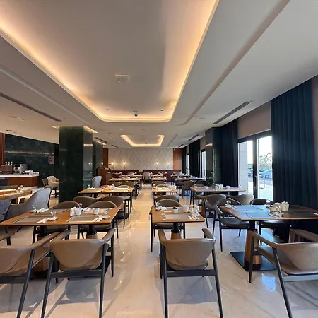 酒店 Park Dedeman Konya *
